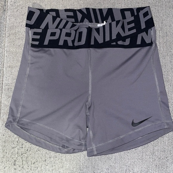 Nike Pants - Nike Pro Dri-Fit shorts